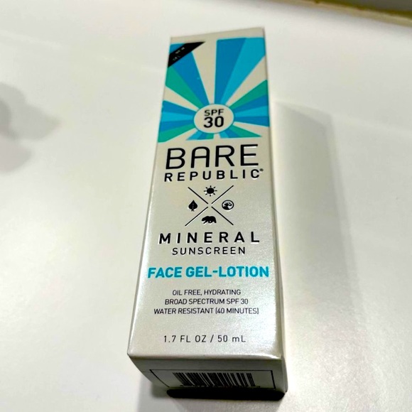 Bare Republic Mineral face Gel Sunscreen Lotion SPF 30 - Picture 1 of 4